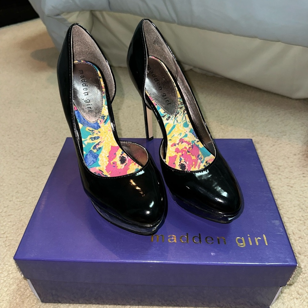 Madden Girl Shiny Black Heels